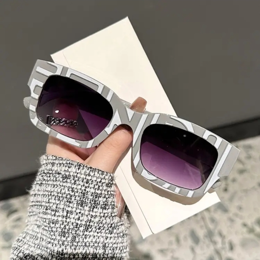 Trendy Gray Sunglasses with Purple Lenses